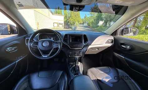 2021 Jeep Cherokee Latitude Plus from USA, damaged, VIN 1C4PJMLB5MD109942